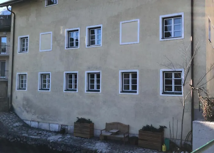 Am Neupersteg - Eine Zum Wohlfuehlen * Бад Аусзее